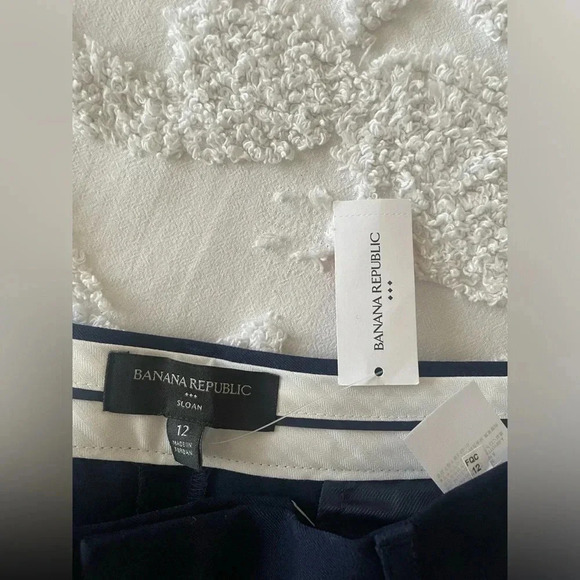 Banana Republic Slim Sloan Pant - Picture 5 of 10
